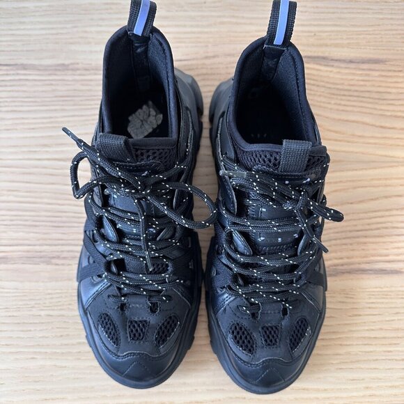 MCQ Alexander McQueen Orbyt Descender 2.0 Sneaker Black, size 37 - Picture 8 of 14
